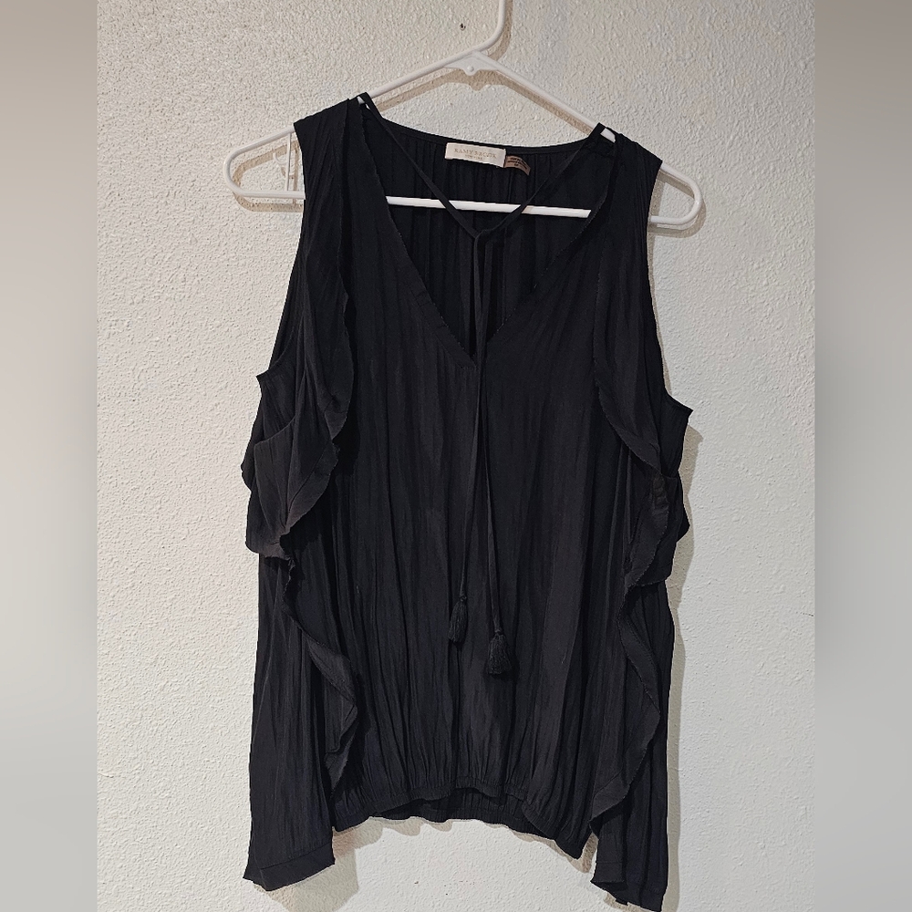 Elegant Black Ruffle Sleeveless Top